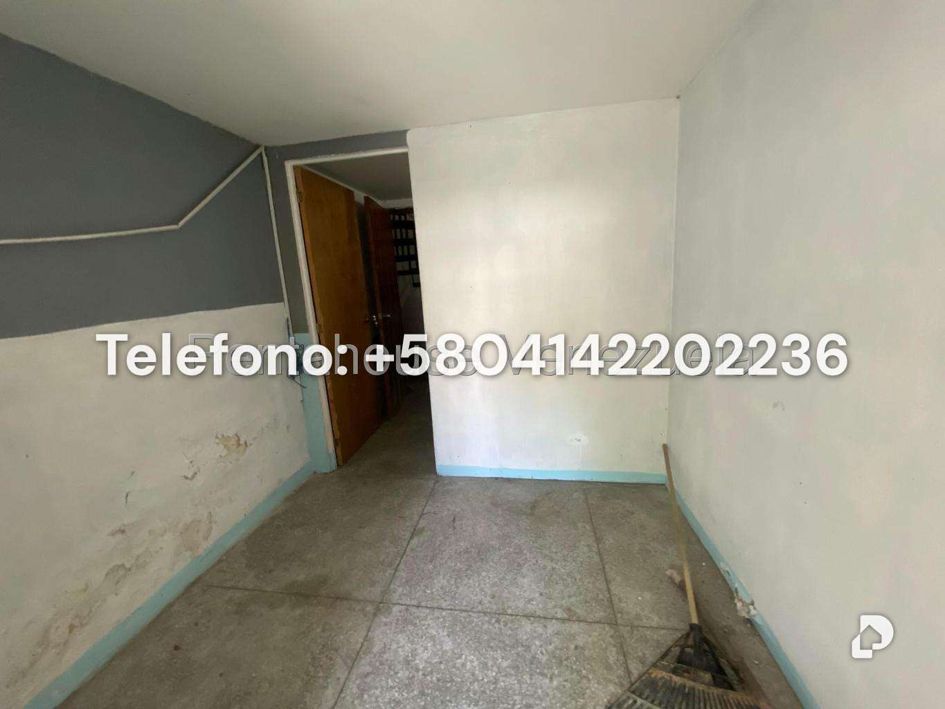 Casa en Prados del Este, Caracas – 26