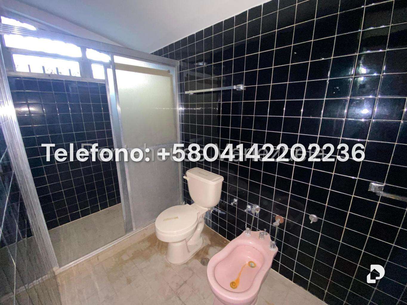 Casa en Prados del Este, Caracas – 72
