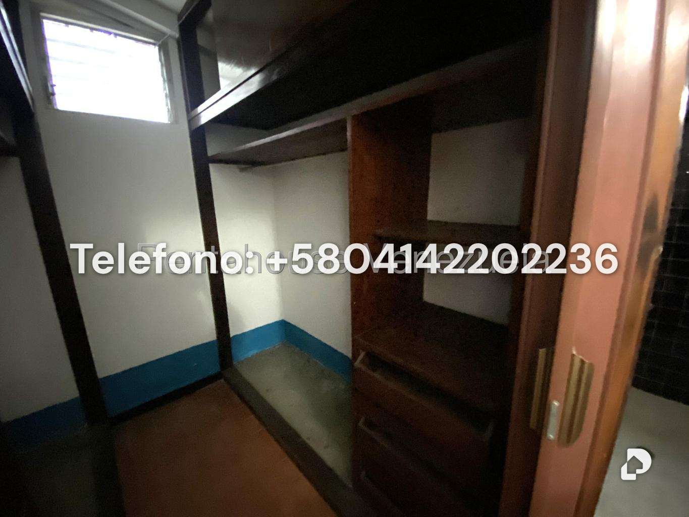 Casa en Prados del Este, Caracas – 70