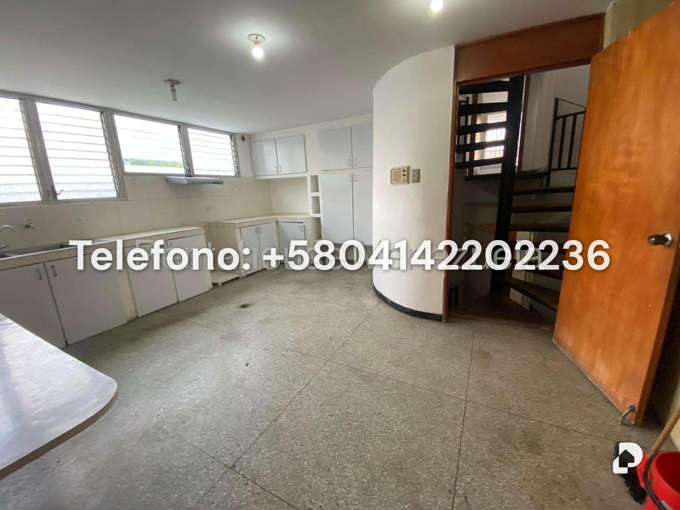 Casa en Prados del Este, Caracas – 54