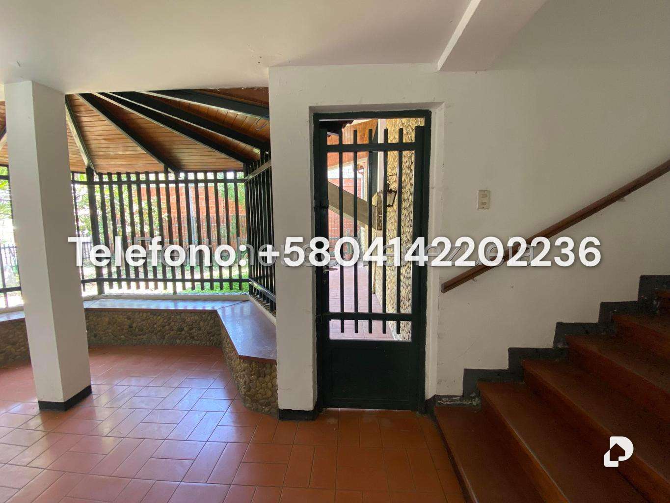 Casa en Prados del Este, Caracas – 12