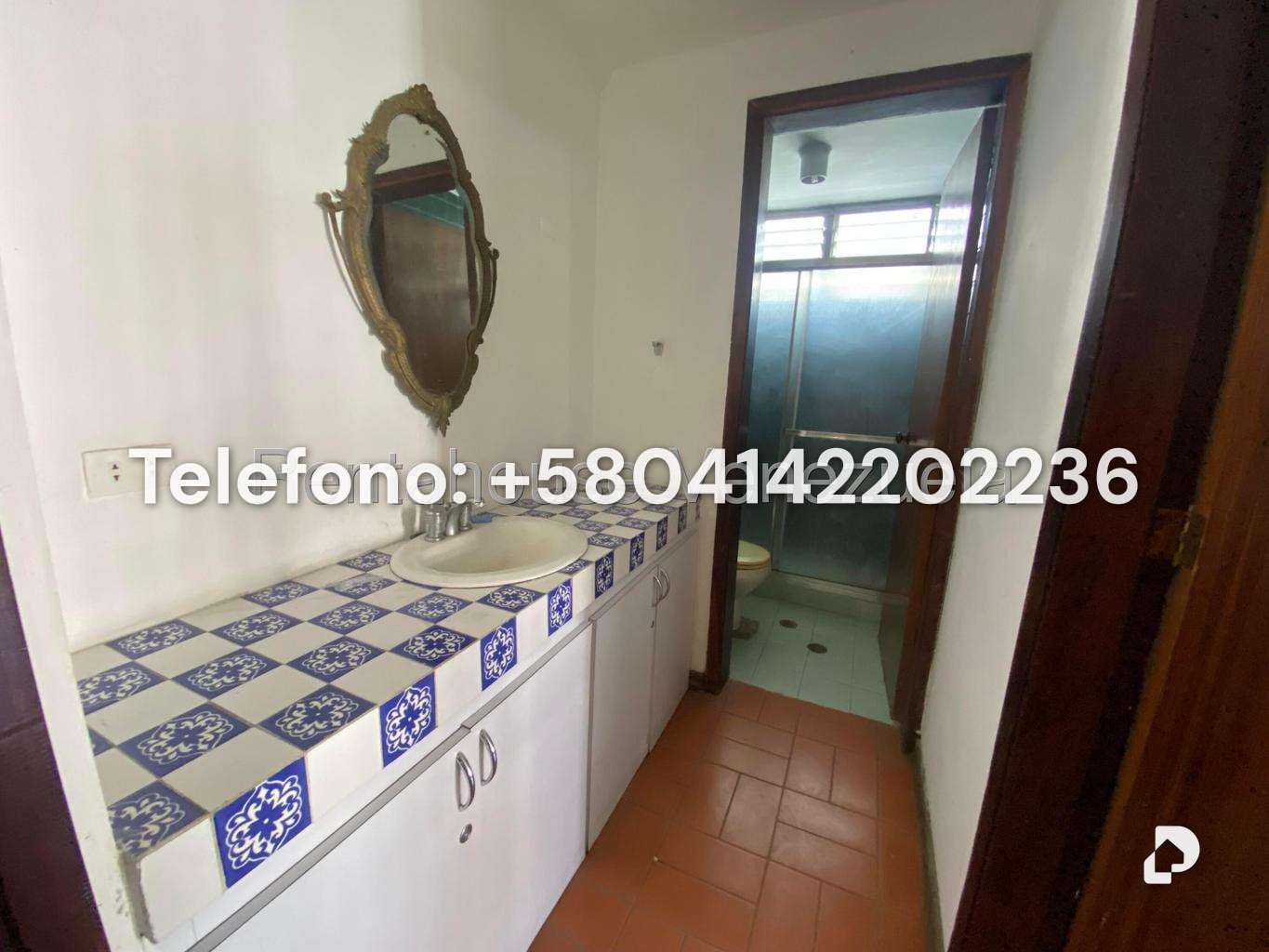 Casa en Prados del Este, Caracas – 13