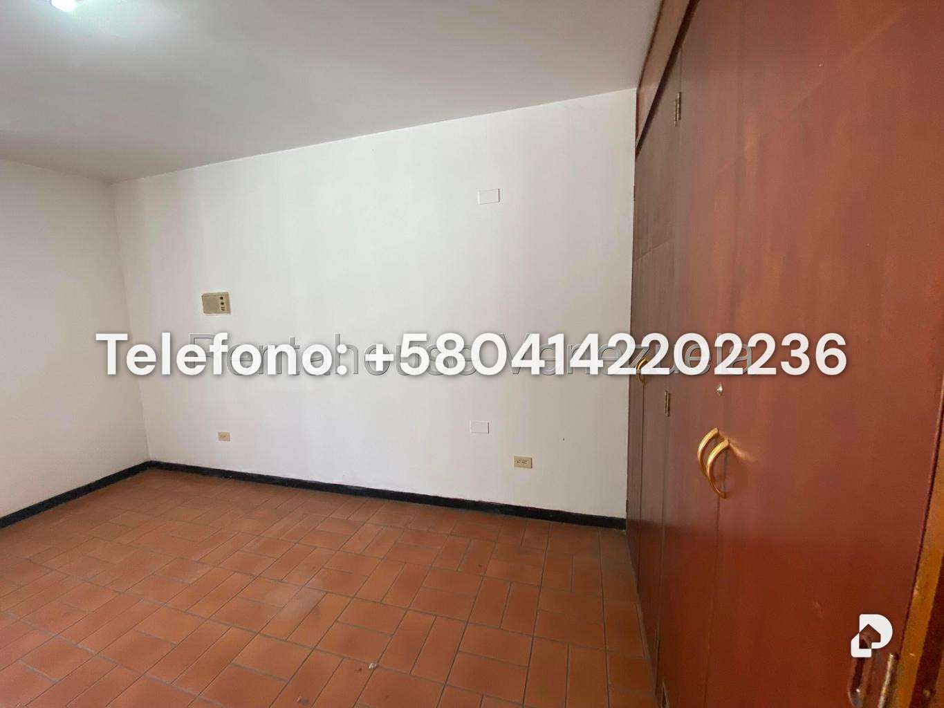 Casa en Prados del Este, Caracas – 44