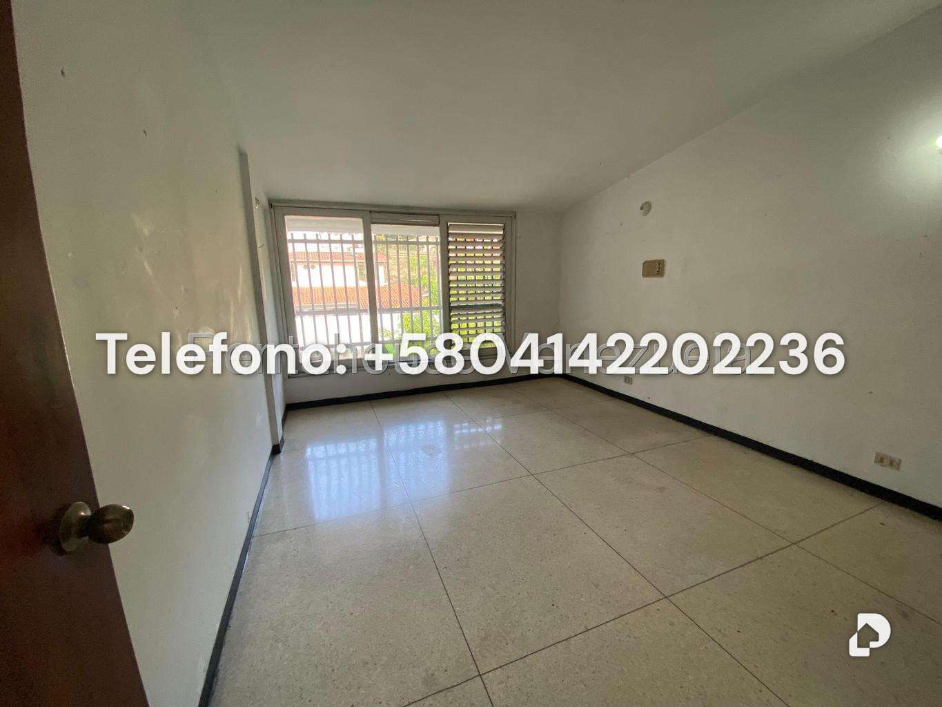 Casa en Prados del Este, Caracas – 79