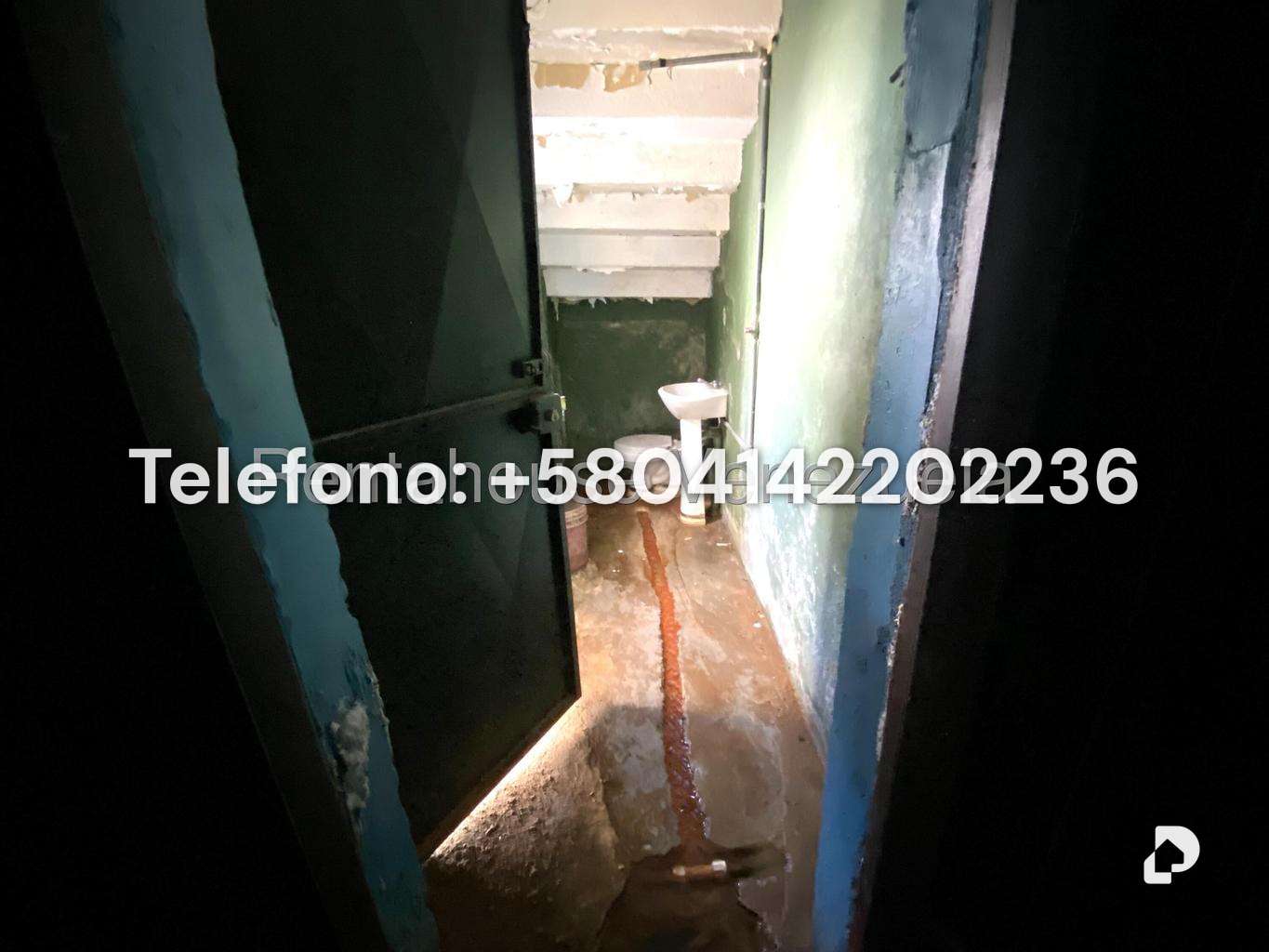 Casa en Prados del Este, Caracas – 24