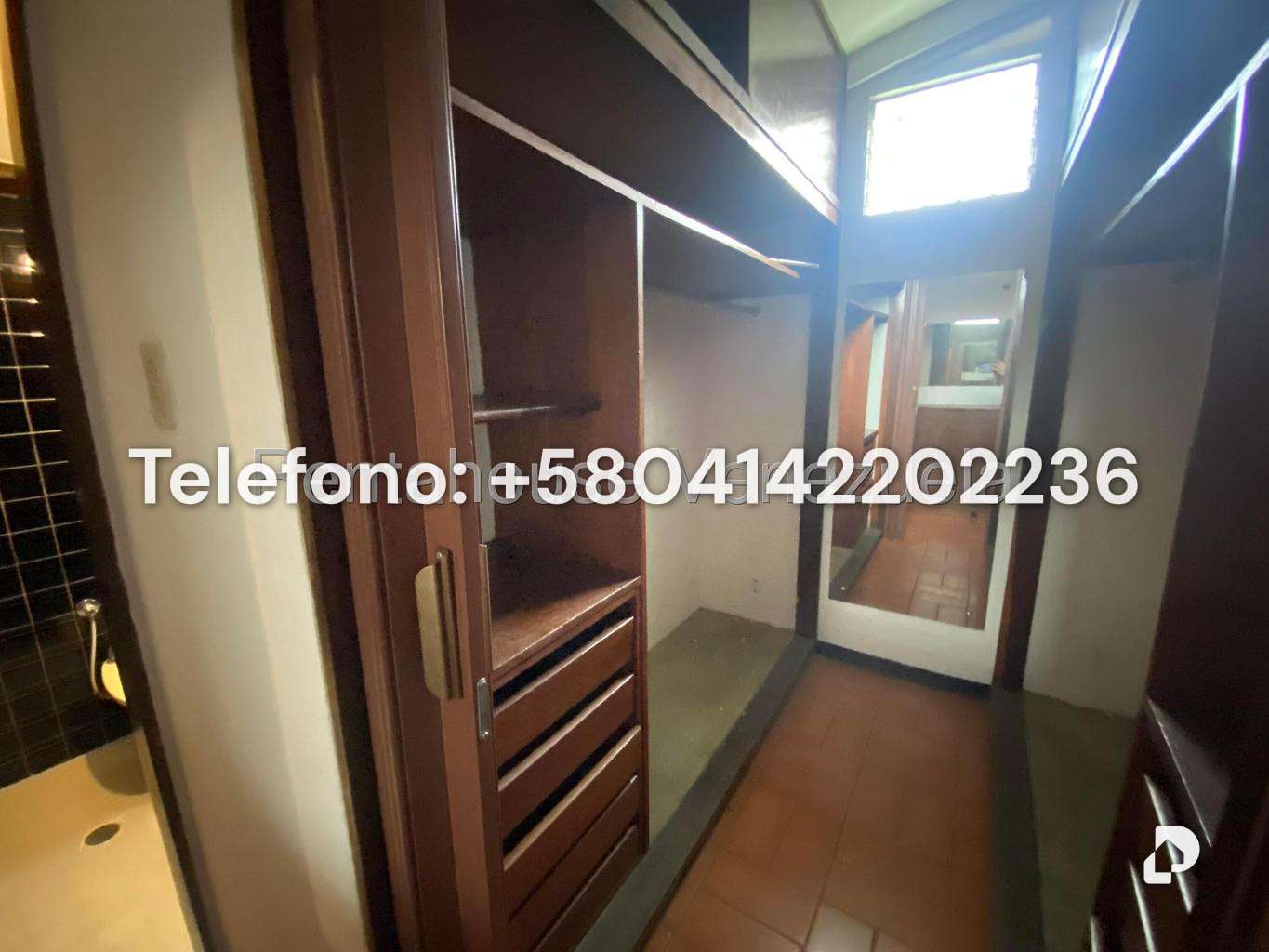 Casa en Prados del Este, Caracas – 62