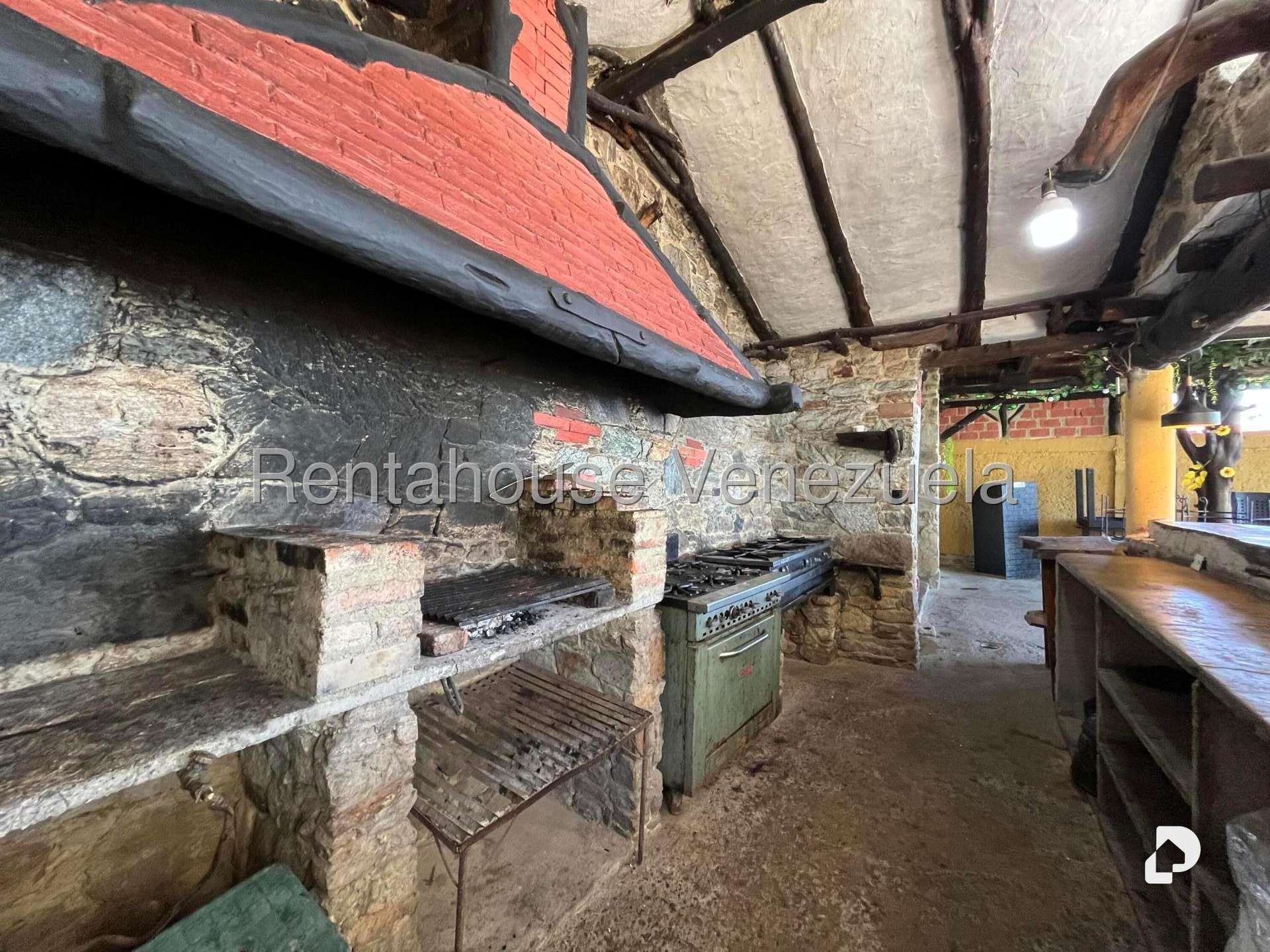 Local comercial en Galipan, Caracas – 8