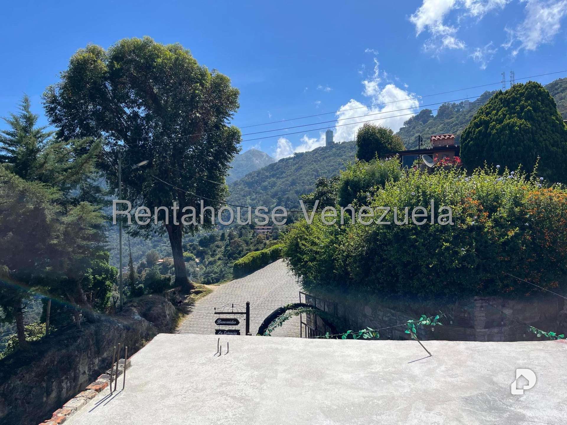 Local comercial en Galipan, Caracas – 25