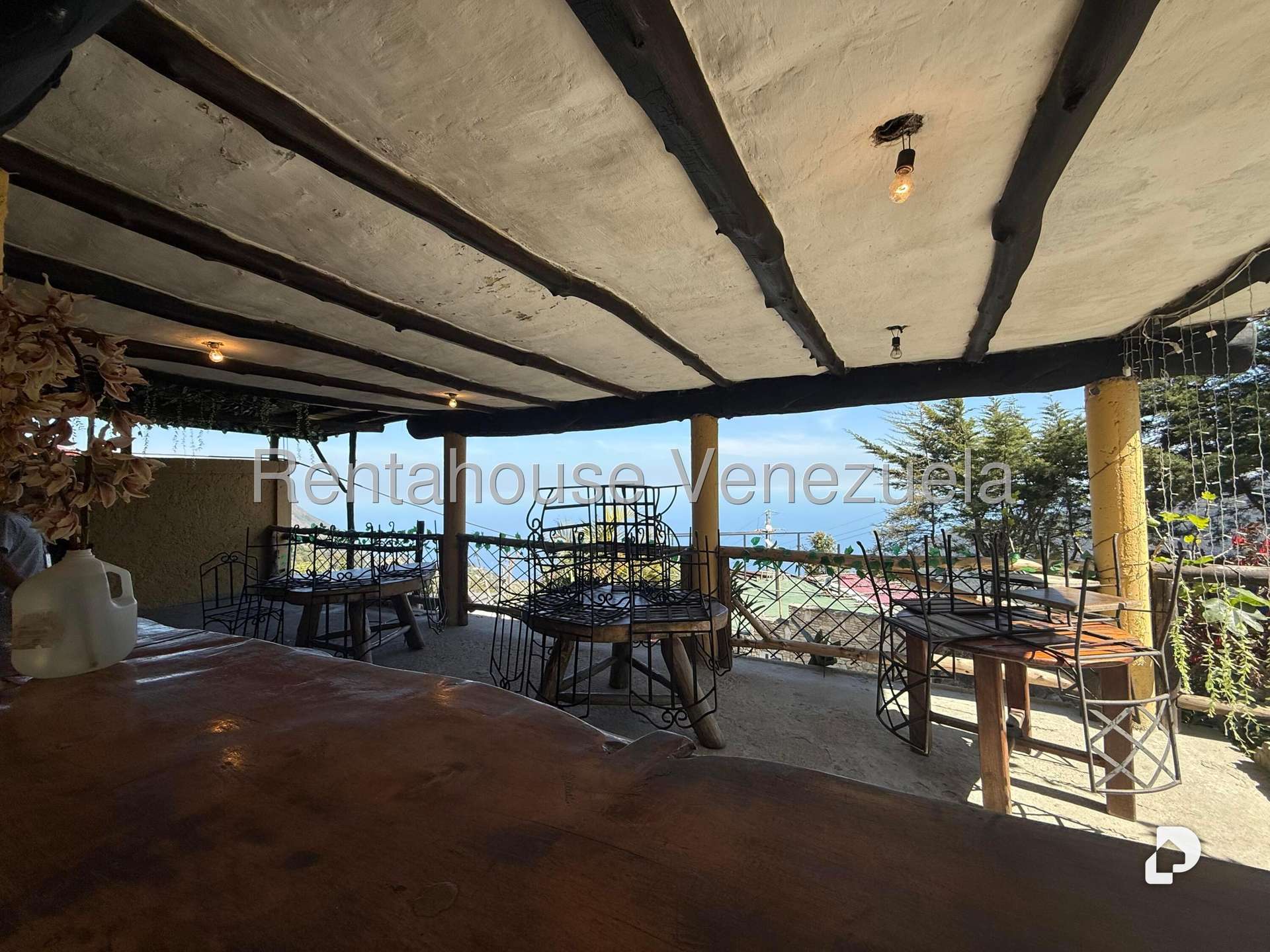 Local comercial en Galipan, Caracas – 9