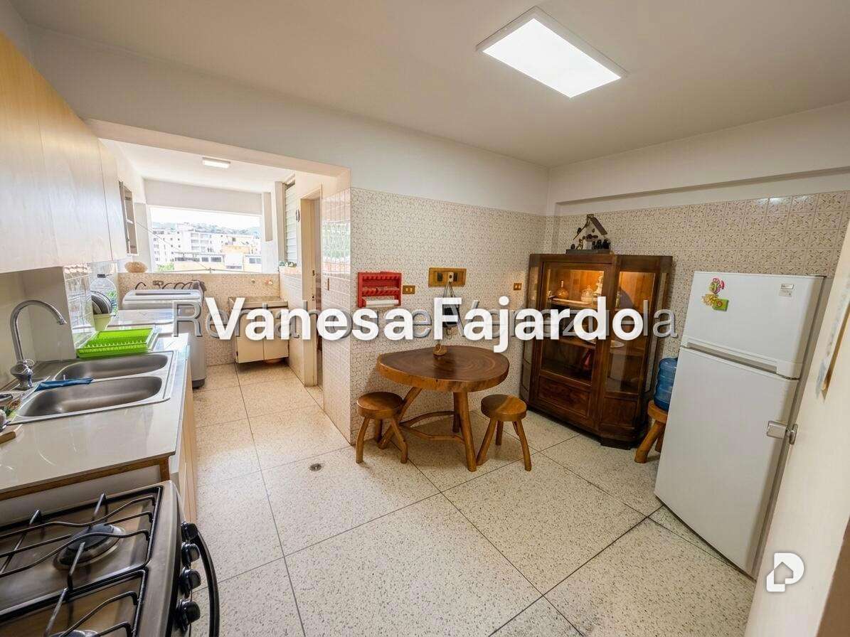 Apartamento en Santa Fe Sur, Caracas – 12