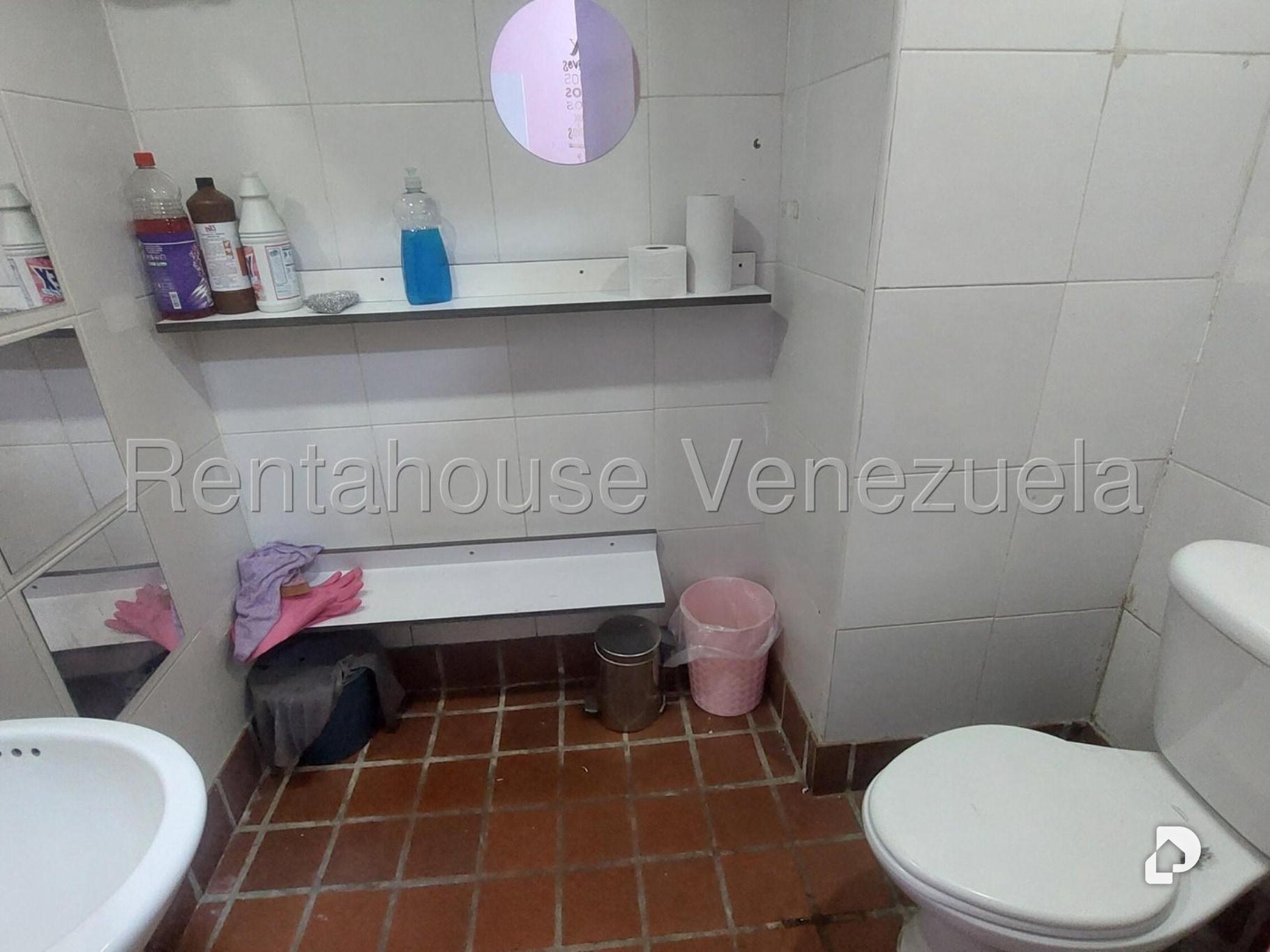 Local comercial en La Castellana, Caracas – 3
