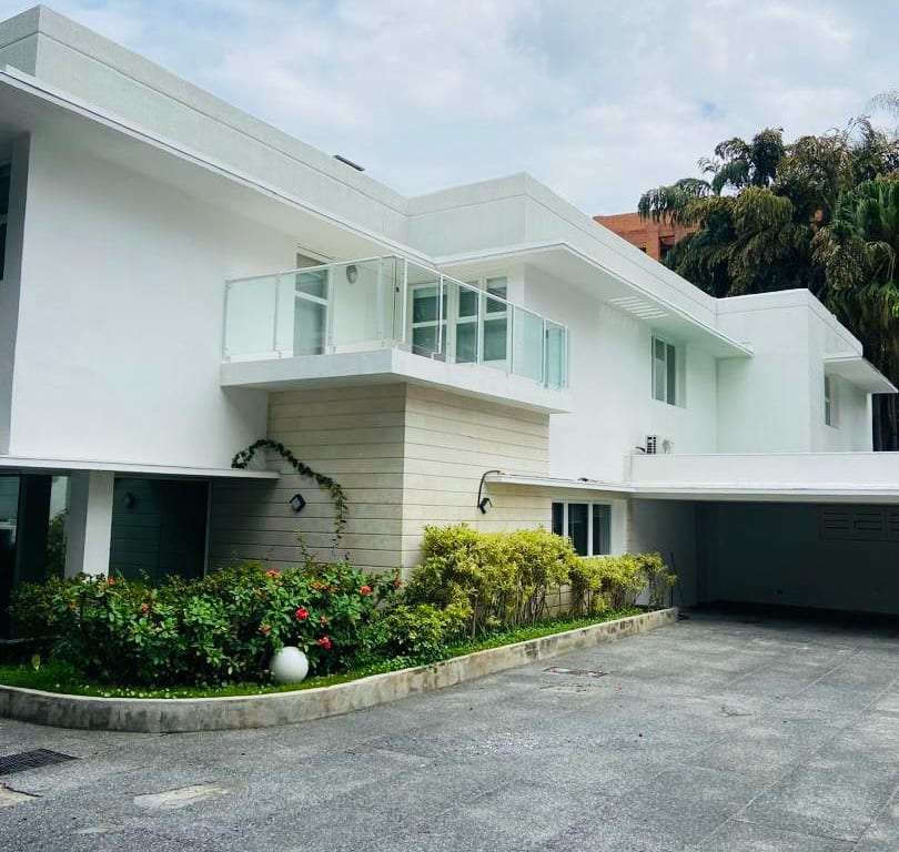 Casa en Country Club, Caracas - 1