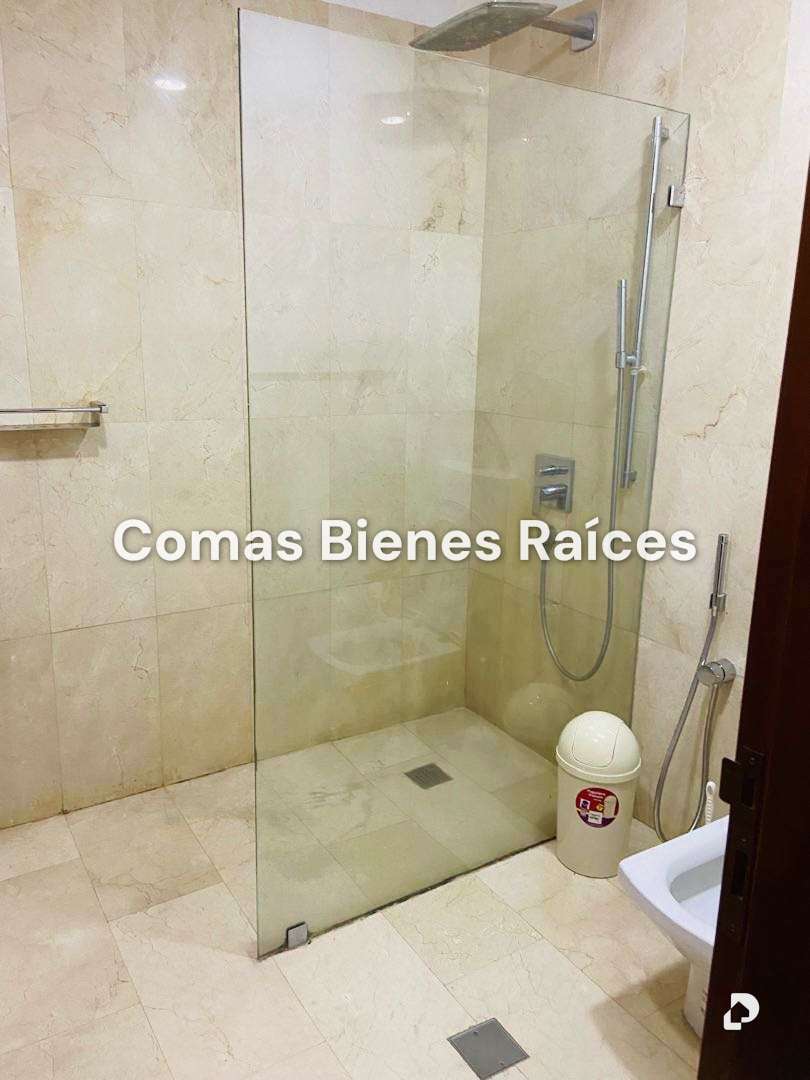 Casa en Country Club, Caracas – 23