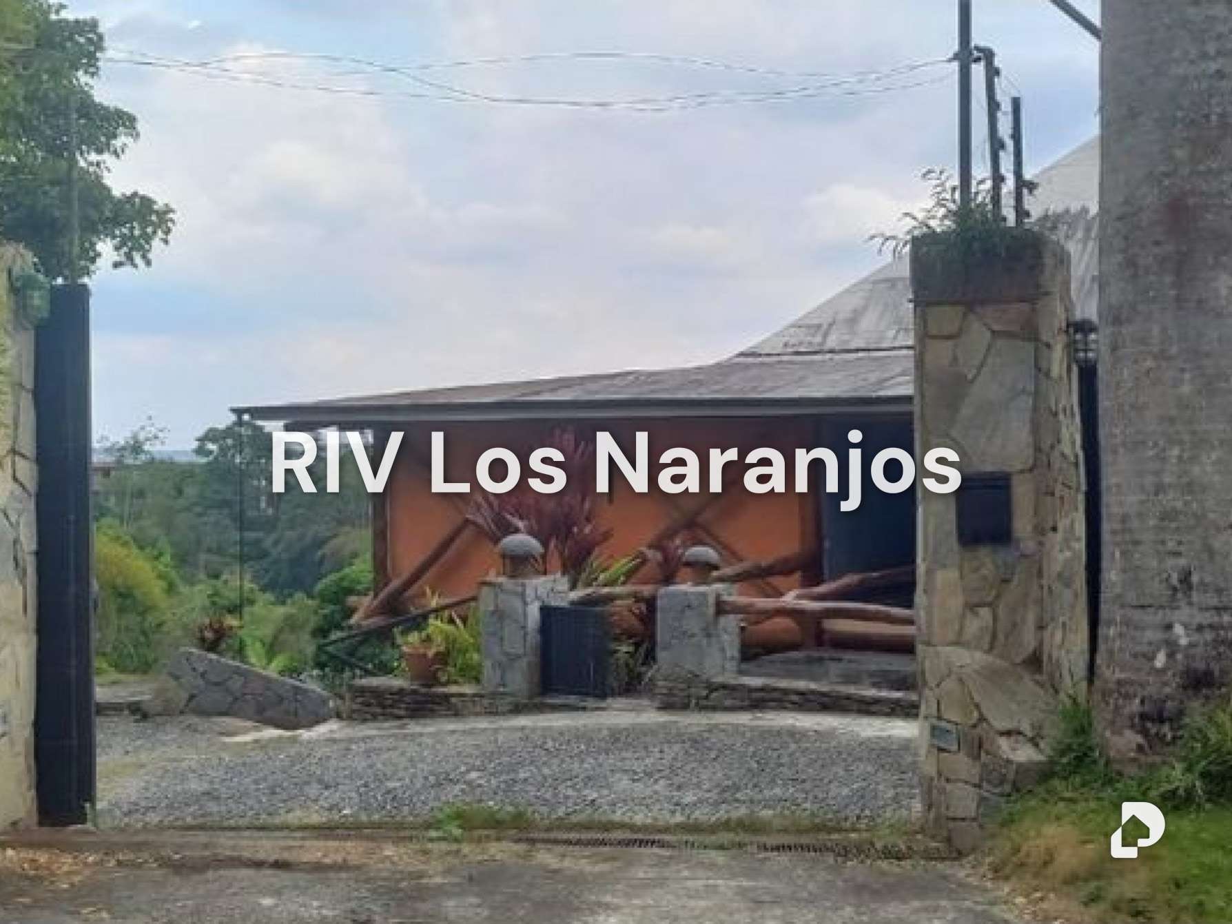 Casa en Los Guayabitos, Caracas – 8