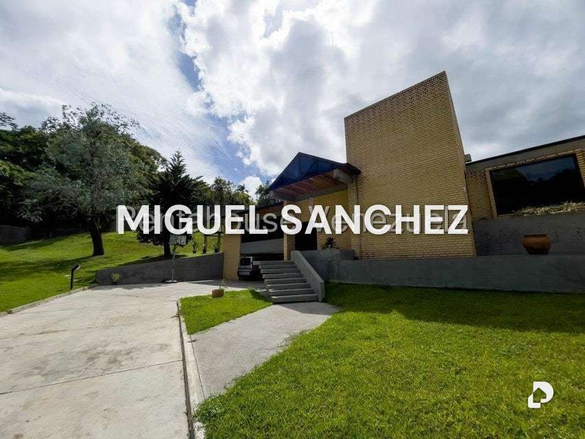 Casa en Oripoto, Caracas – 1