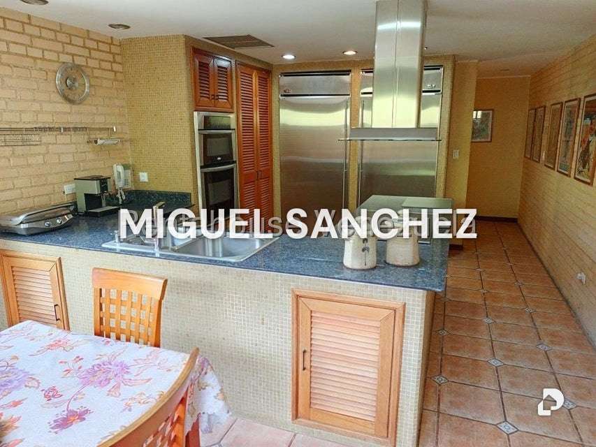 Casa en Oripoto, Caracas – 14