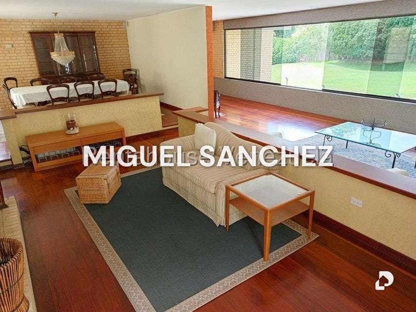 Casa en Oripoto, Caracas – 11