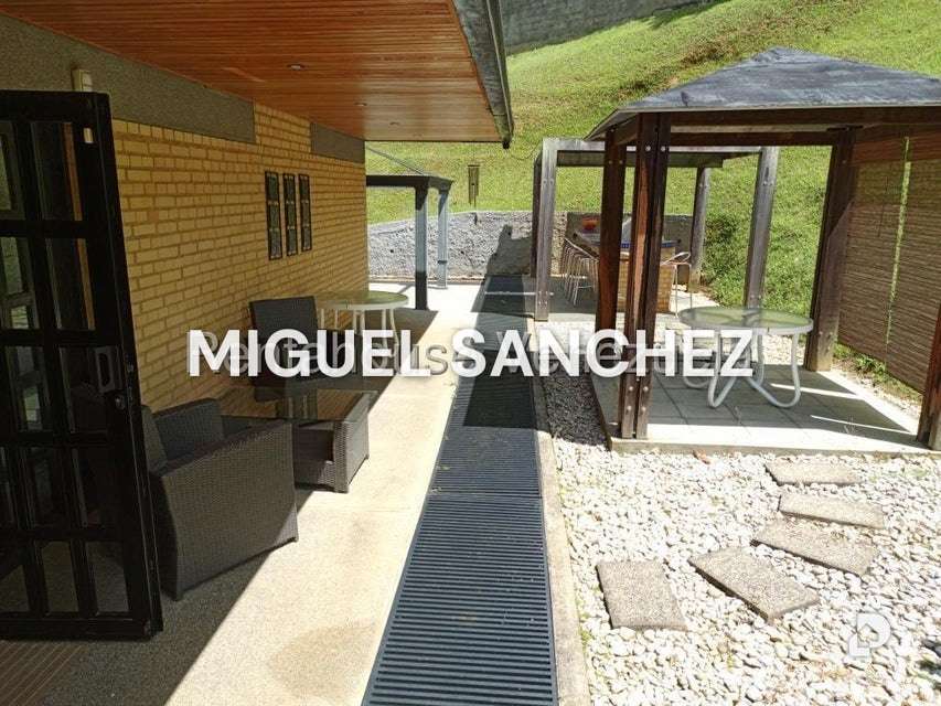 Casa en Oripoto, Caracas – 7