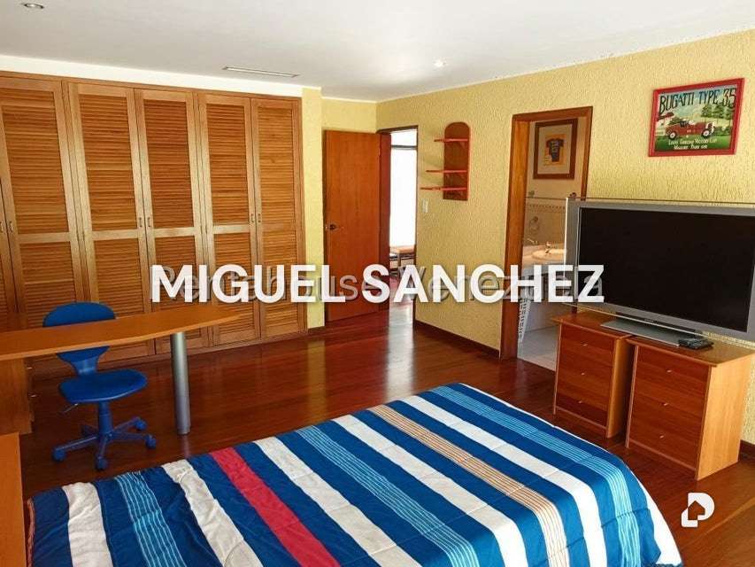 Casa en Oripoto, Caracas – 23