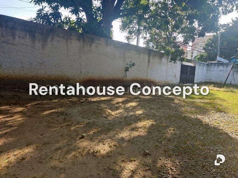 Terreno en Parroquia Urbana San José, Valencia – 16