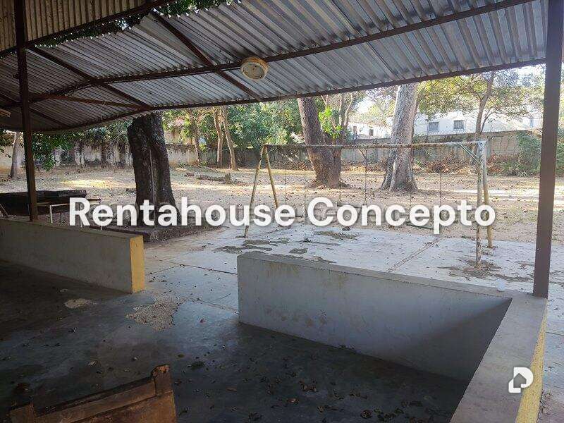 Terreno en Parroquia Urbana San José, Valencia – 20