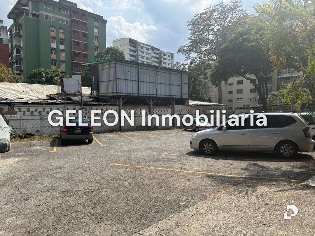 Oficina en Santa Eduvigis, Caracas – 12
