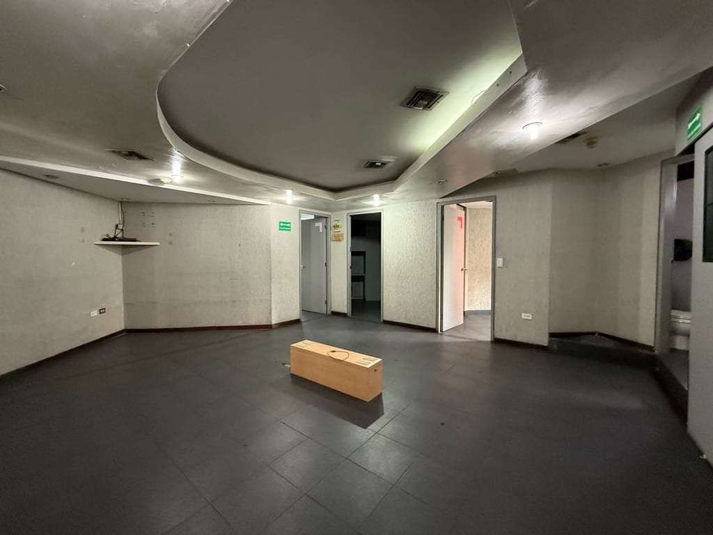 Office in Santa Eduvigis, Caracas - 1