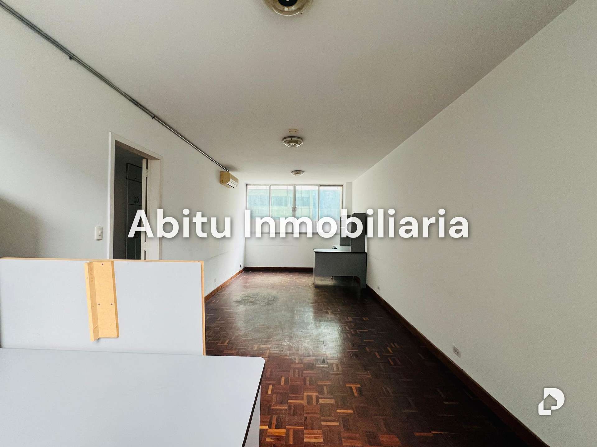 Oficina en El Rosal, Caracas – 8