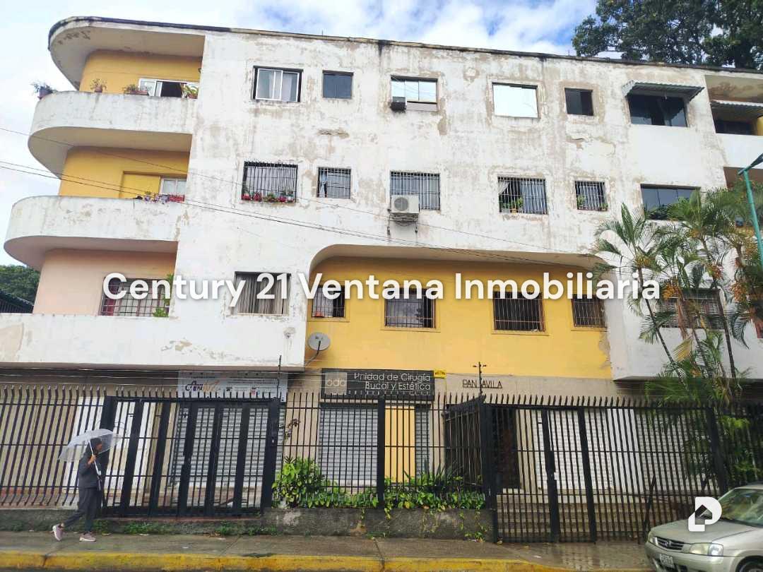 Apartamento en San Bernardino, Caracas – 1