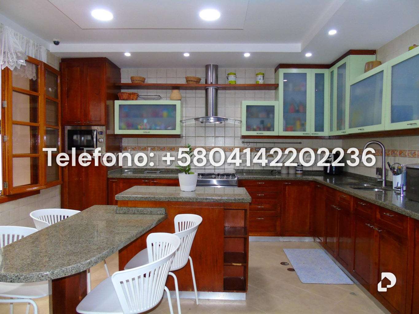 Casa en Altamira, Caracas – 38