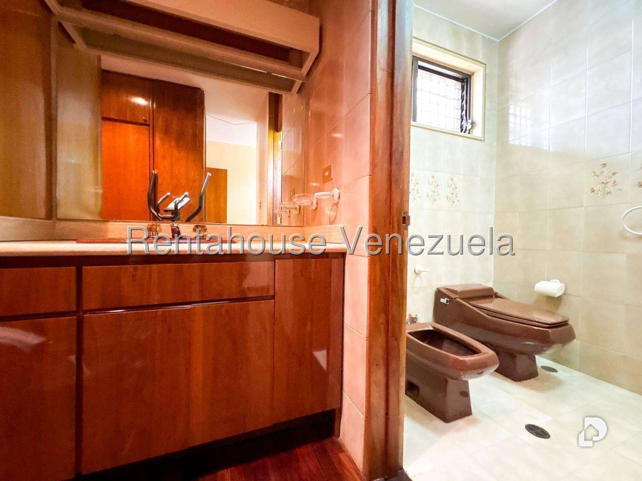 Casa en Los Naranjos (del Cafetal), Caracas – 50