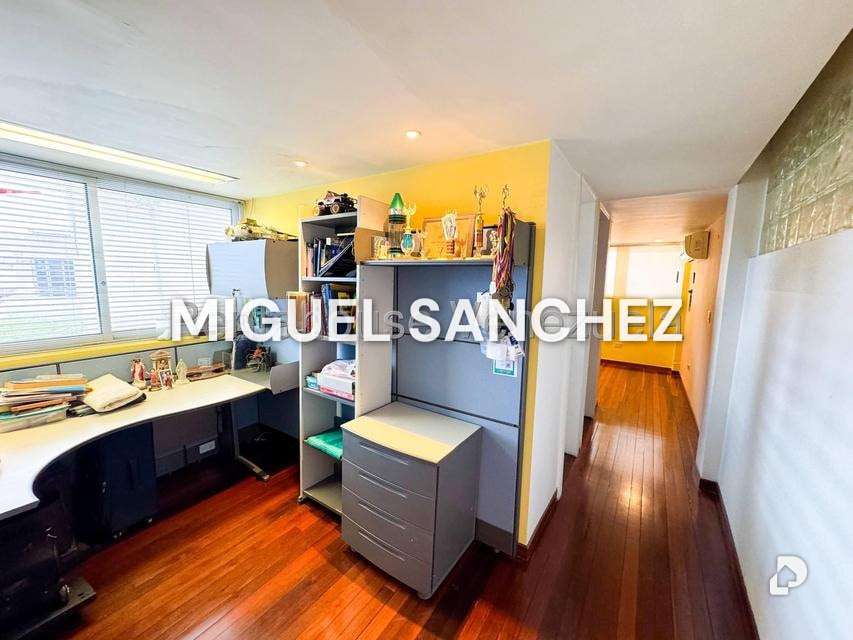 Casa en Macaracuay, Caracas – 21