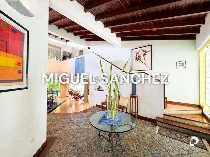 Casa en Macaracuay, Caracas – 8