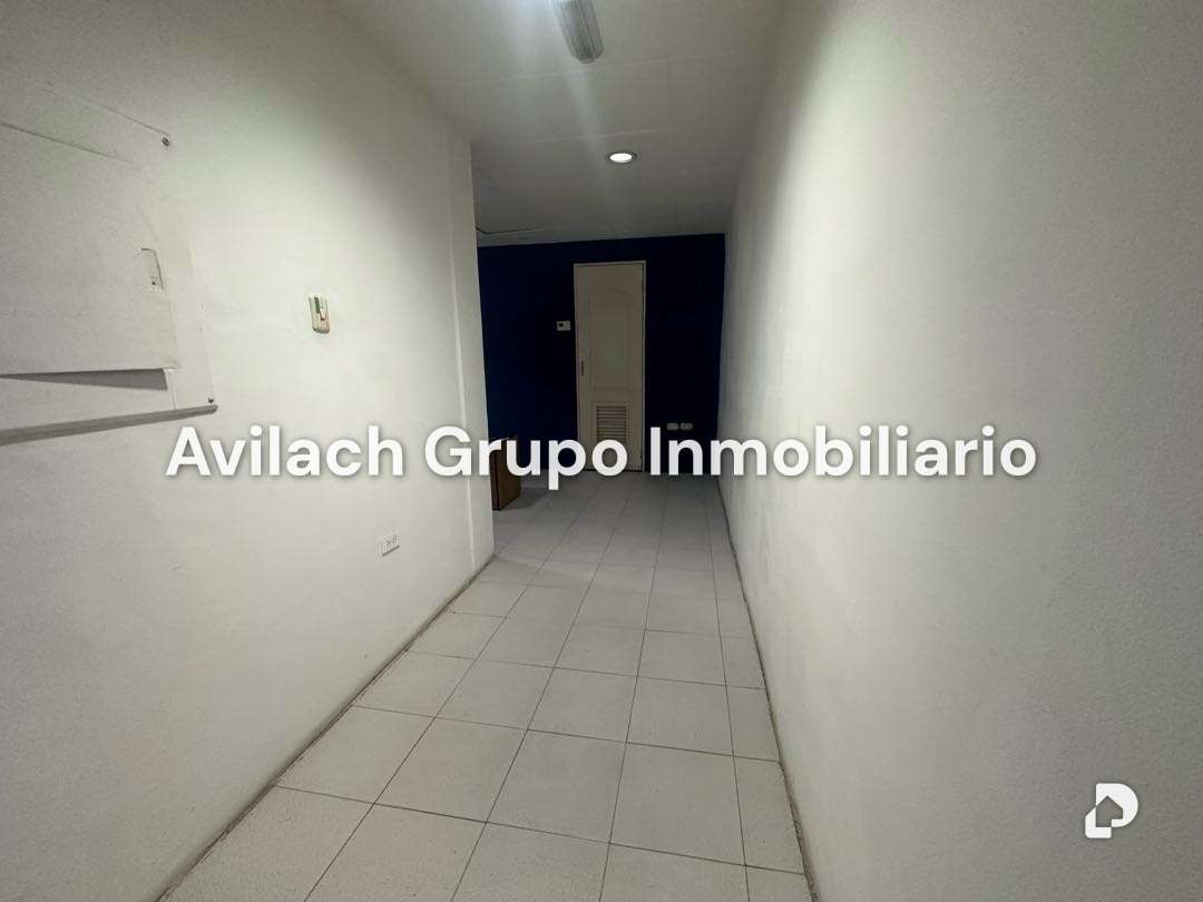Oficina en Av. Bolívar Norte, Valencia – 3