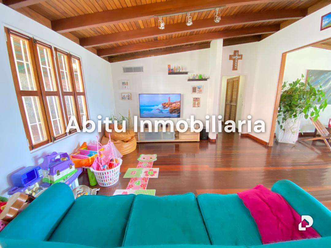 Casa en Oripoto, Caracas – 9