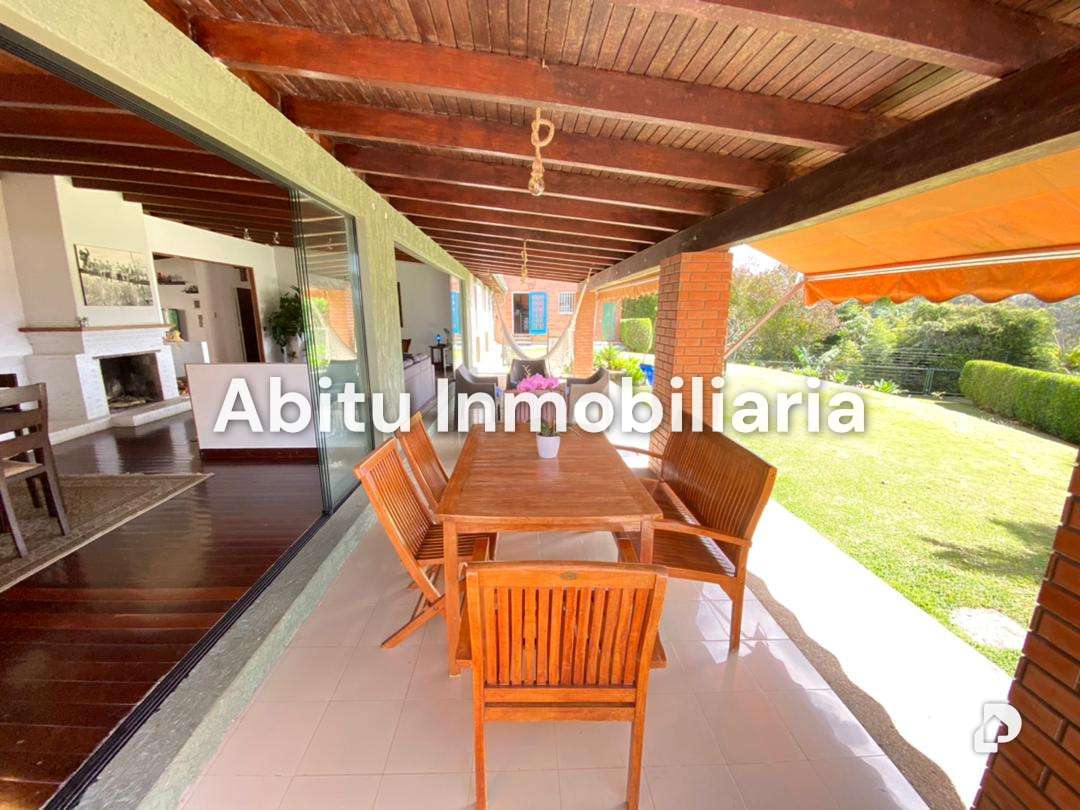 Casa en Oripoto, Caracas – 3