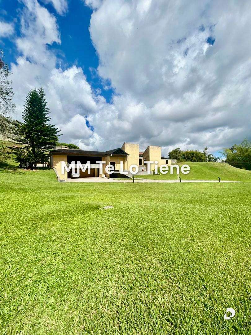 House in Oripoto, Caracas – 12