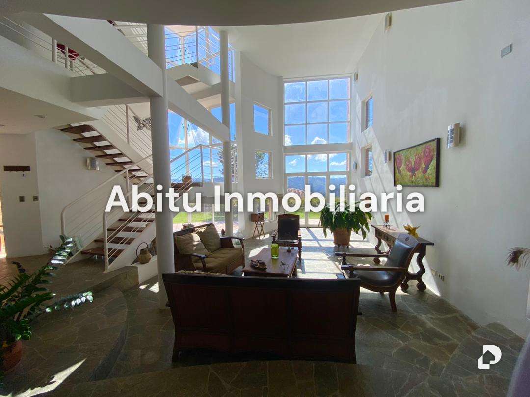 Casa en La Lagunita, Caracas – 7