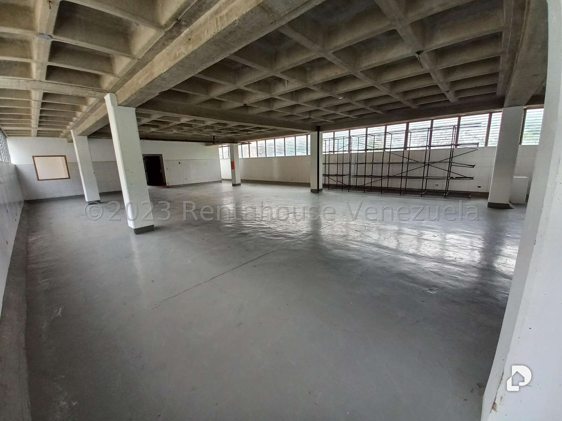 Oficina en El Llanito, Caracas – 15