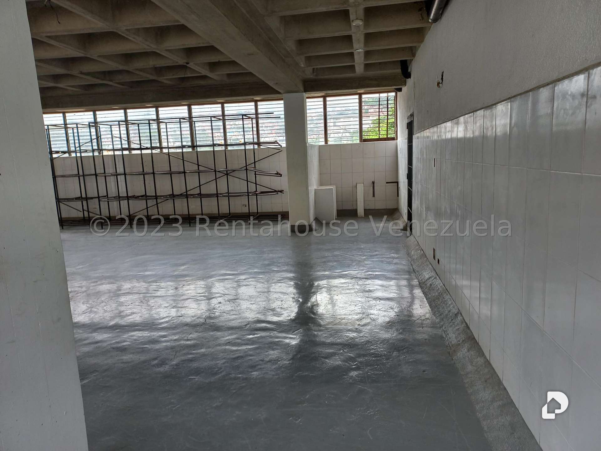 Oficina en El Llanito, Caracas – 16