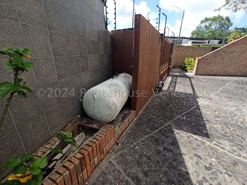 Casa en La Lagunita Country Club, Caracas