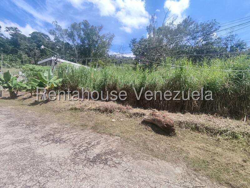 Terreno en Colinas de Guataparo, Valencia