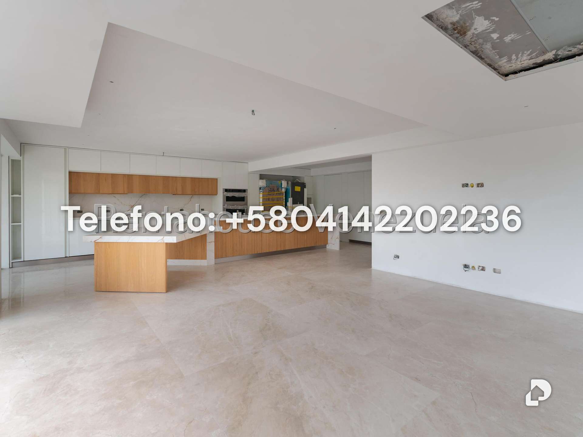 Townhouse en Los Naranjos (del Cafetal), Caracas – 12