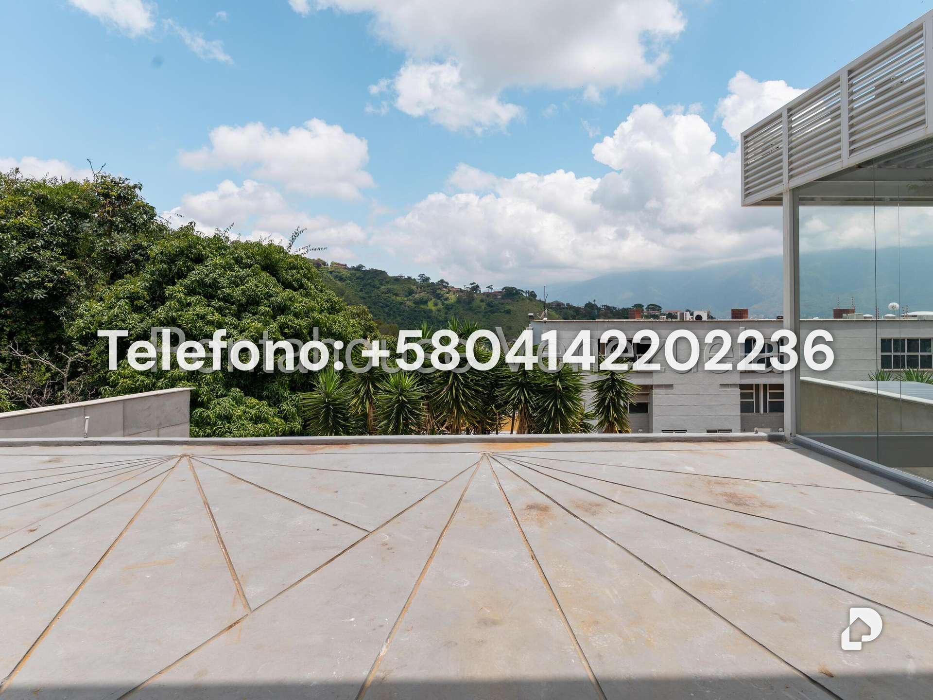 Townhouse en Los Naranjos (del Cafetal), Caracas – 9