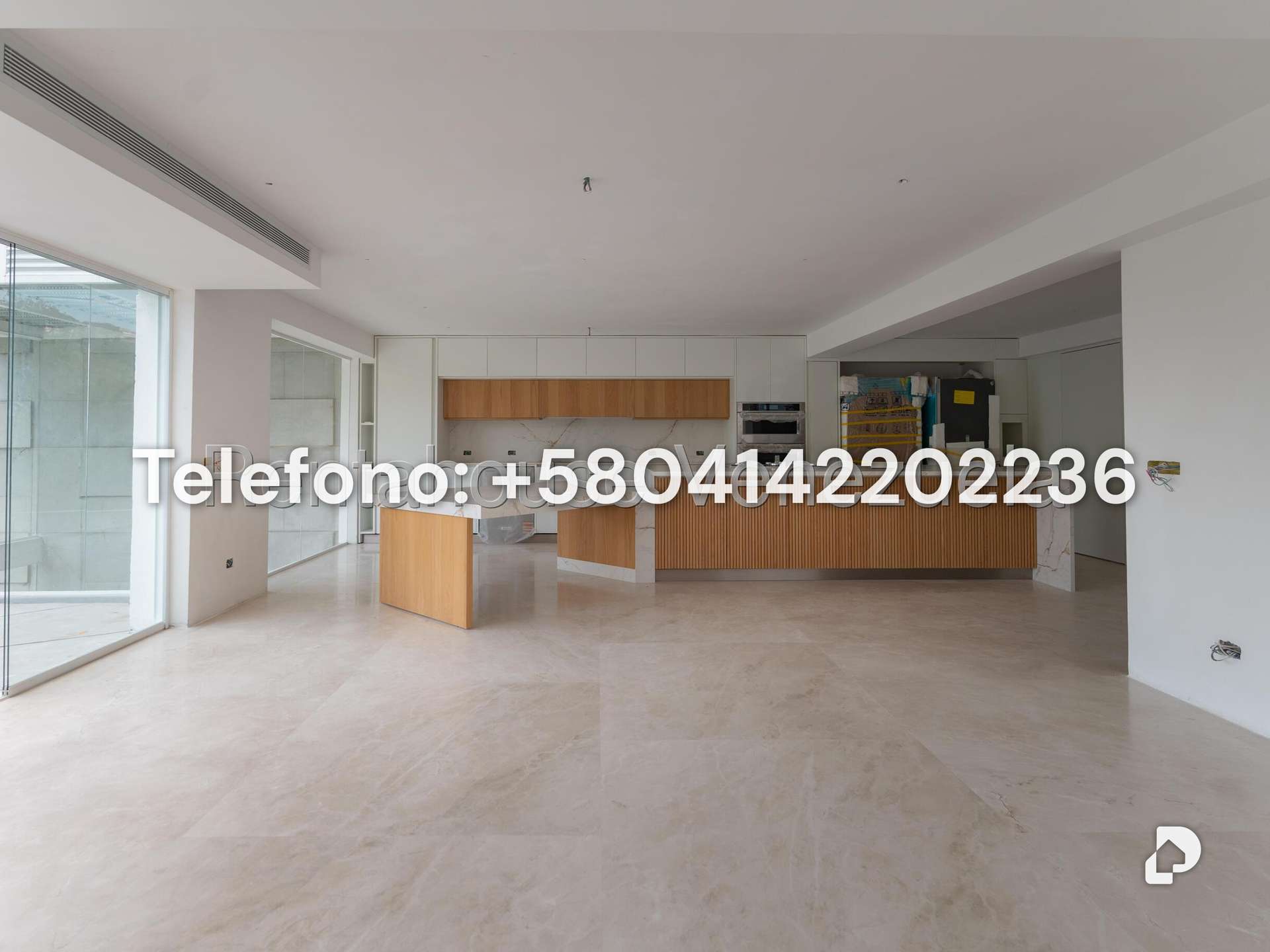 Townhouse en Los Naranjos (del Cafetal), Caracas – 11