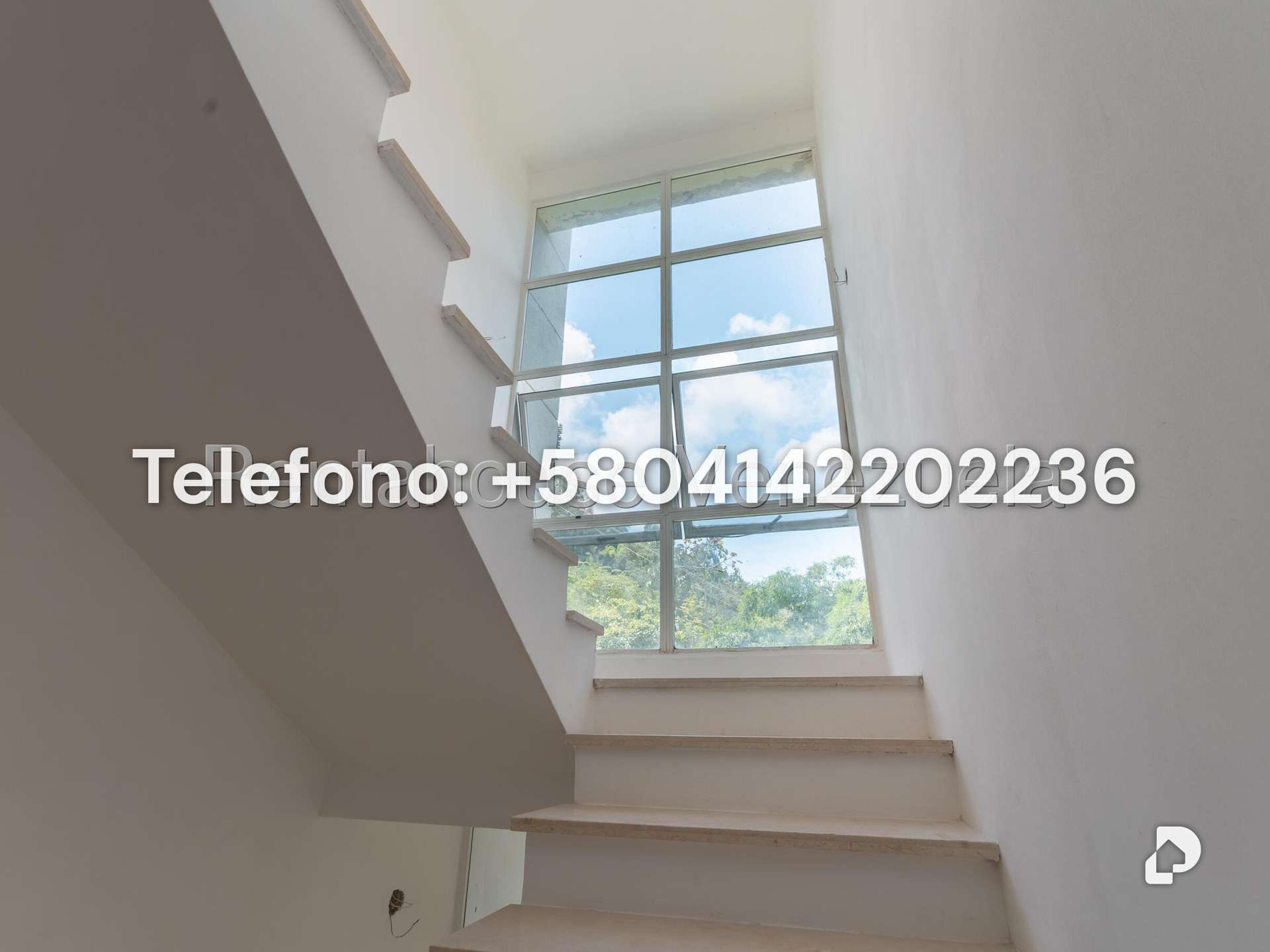 Townhouse en Los Naranjos (del Cafetal), Caracas – 36