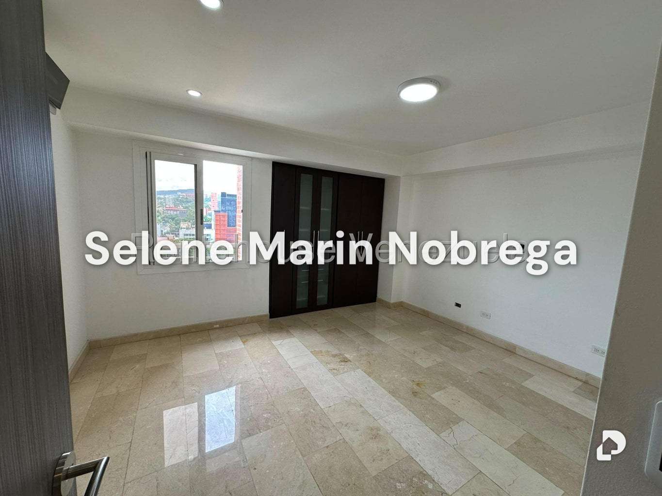 Apartamento en El Rosal, Caracas – 18