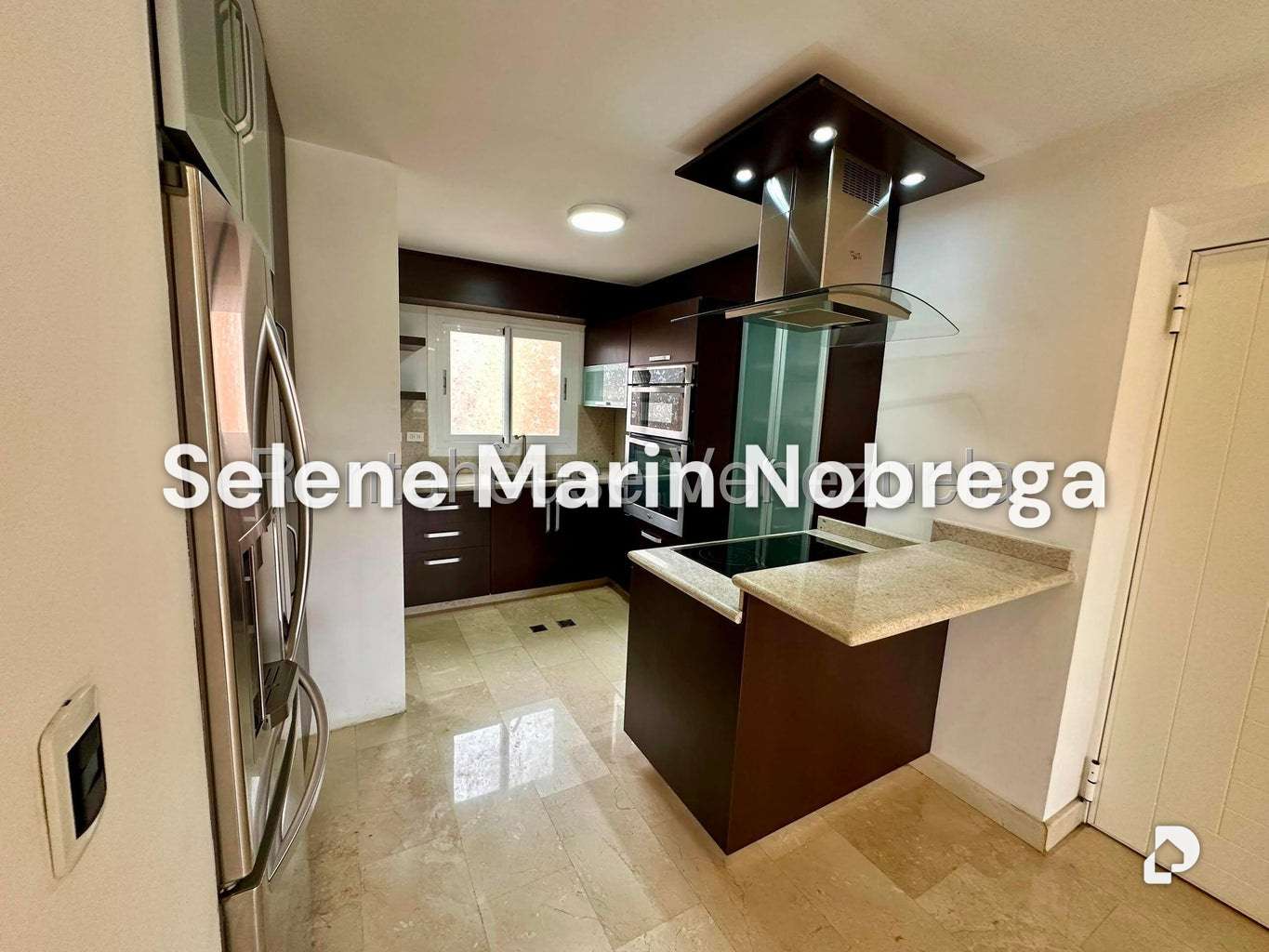 Apartamento en El Rosal, Caracas – 11