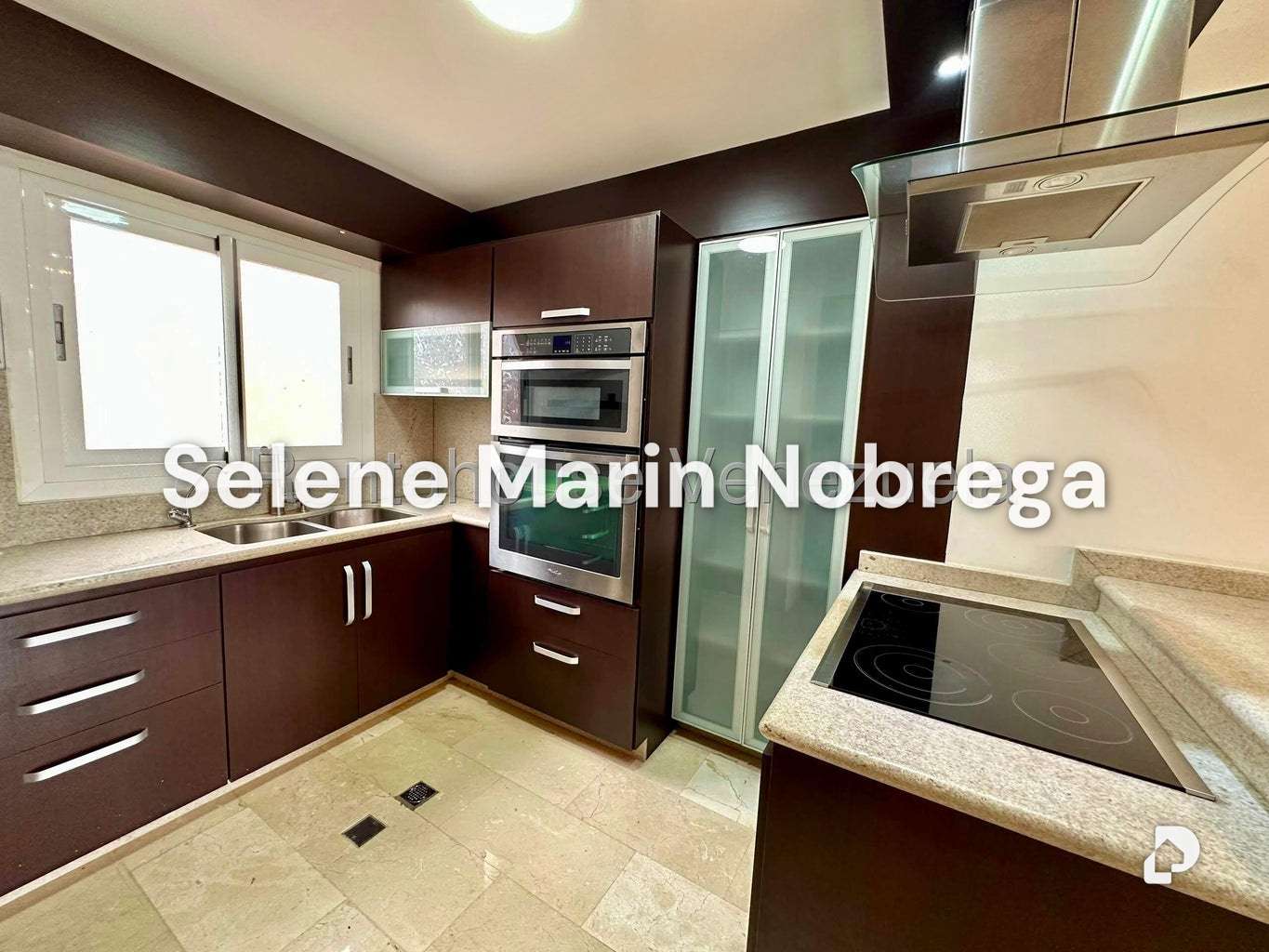 Apartamento en El Rosal, Caracas – 10
