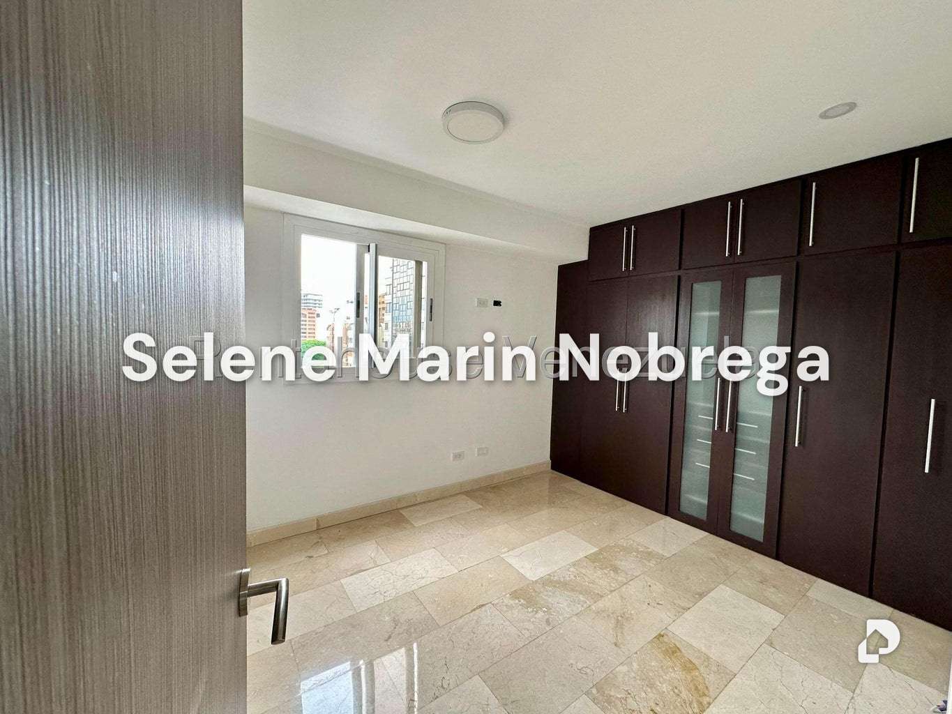 Apartamento en El Rosal, Caracas – 23